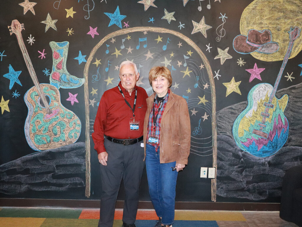 Thomas & La Vonne Knuff
